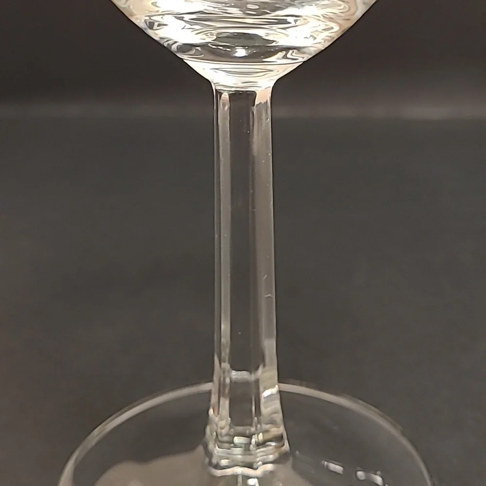 Pair of Preston Ridge Winery Wine Glasses